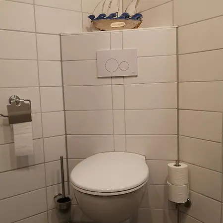 Liebevoll Hinterm Deich * Lehe (Schleswig-Holstein)