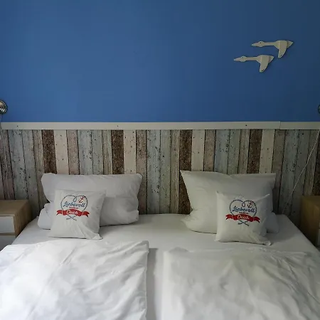 Guest house Liebevoll Hinterm Deich Lehe (Schleswig-Holstein)