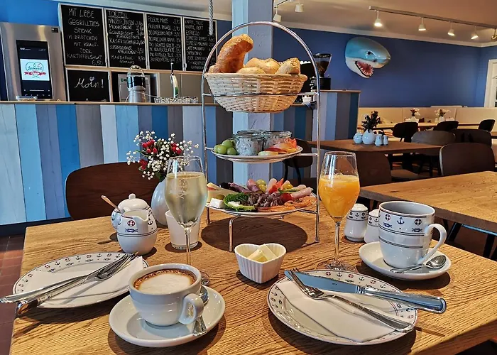 Liebevoll Hinterm Deich Gæstehus Lehe (Schleswig-Holstein)